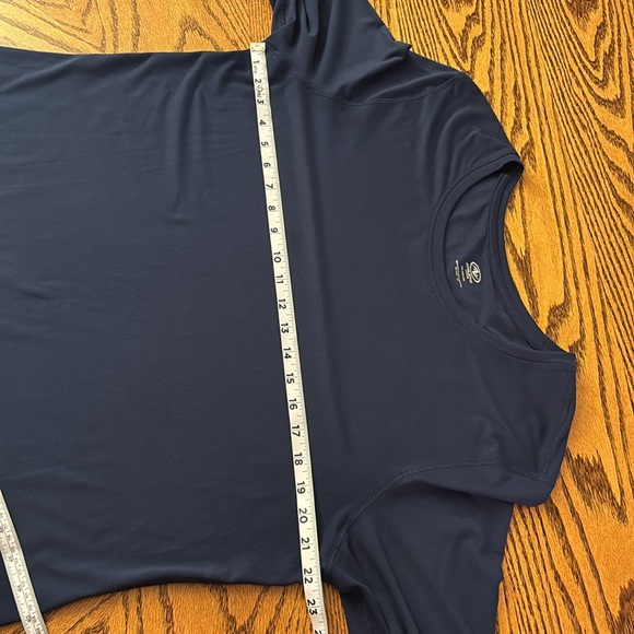 Athletic Works - Blue long sleeve shirt. - Picture 5 of 9